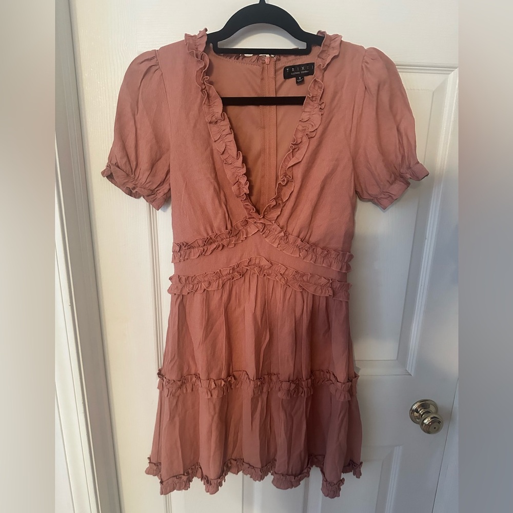 Mauve Trixxi V-neck Dress with Ruffles Small